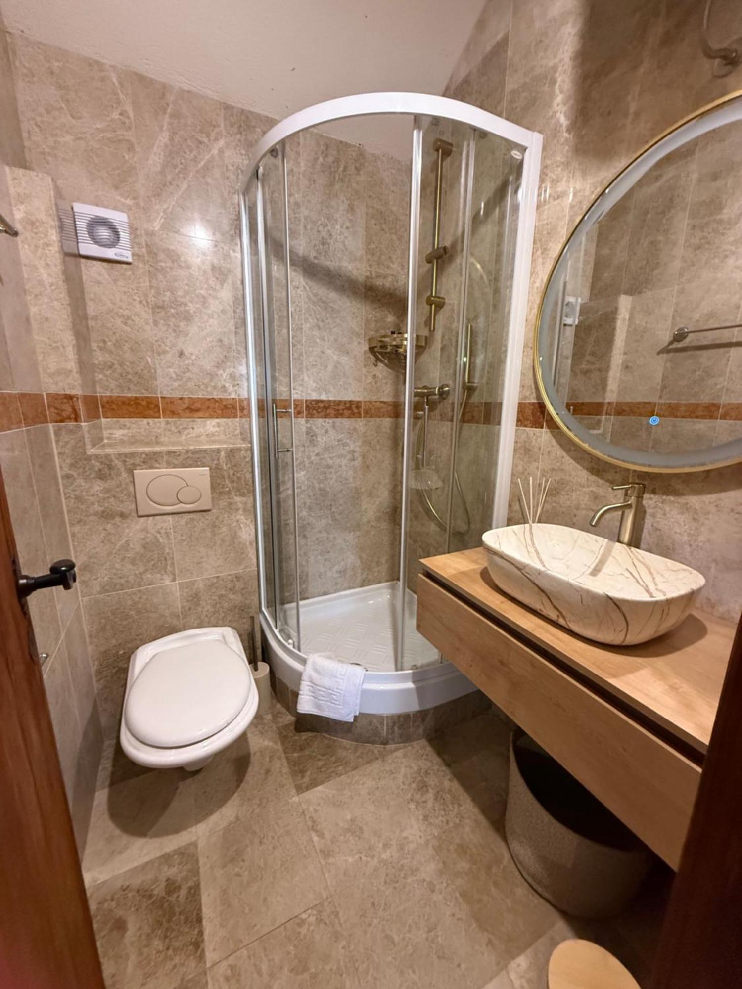Skver Studio Apartments Херцег-Нови Экстерьер фото